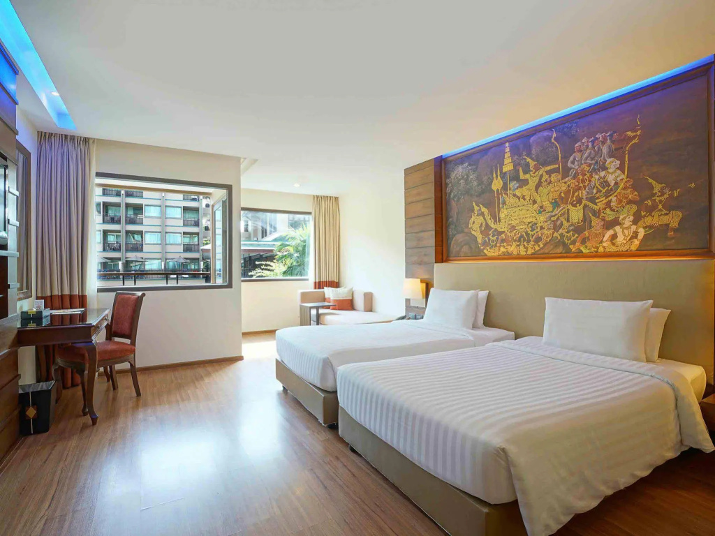 Novotel Phuket Vintage Park Resort
