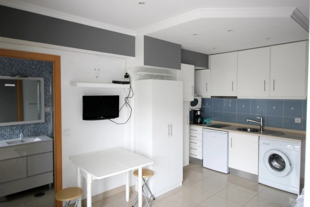 Studio in Albufeira, With Furnished Balcony and Wifi