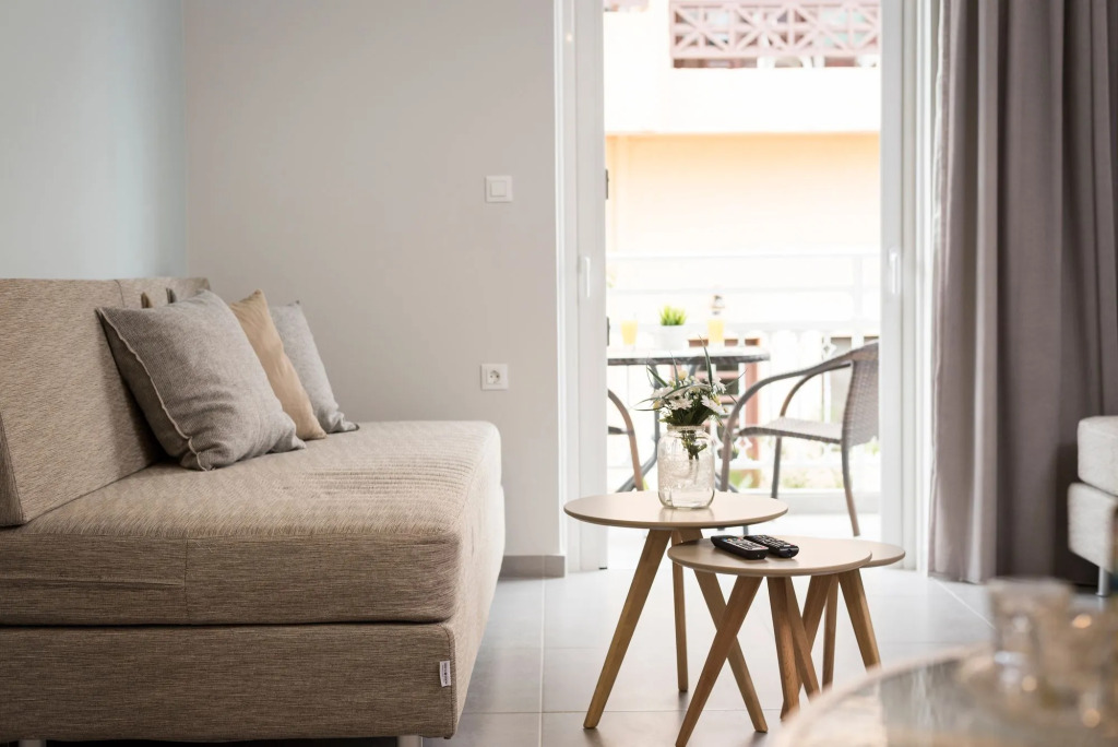 IRINI STALOS Apartments