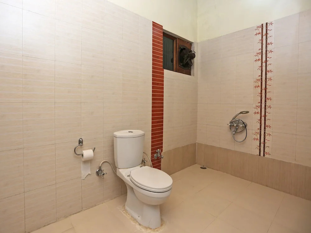 OYO 10925 Home 5BHK Villa Nakuchiyatal