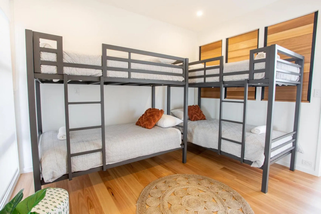 Breeze at Salt - Beachside, Heated Pool, Wheelchair Access