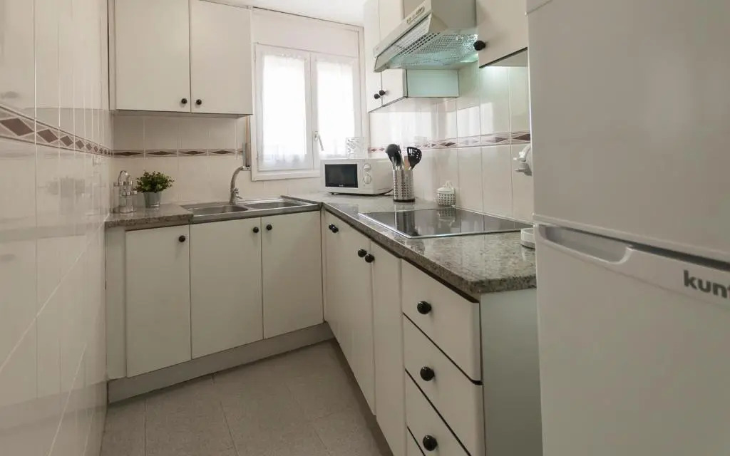 Lets Holidays Apartment Tossa Near Beach 2