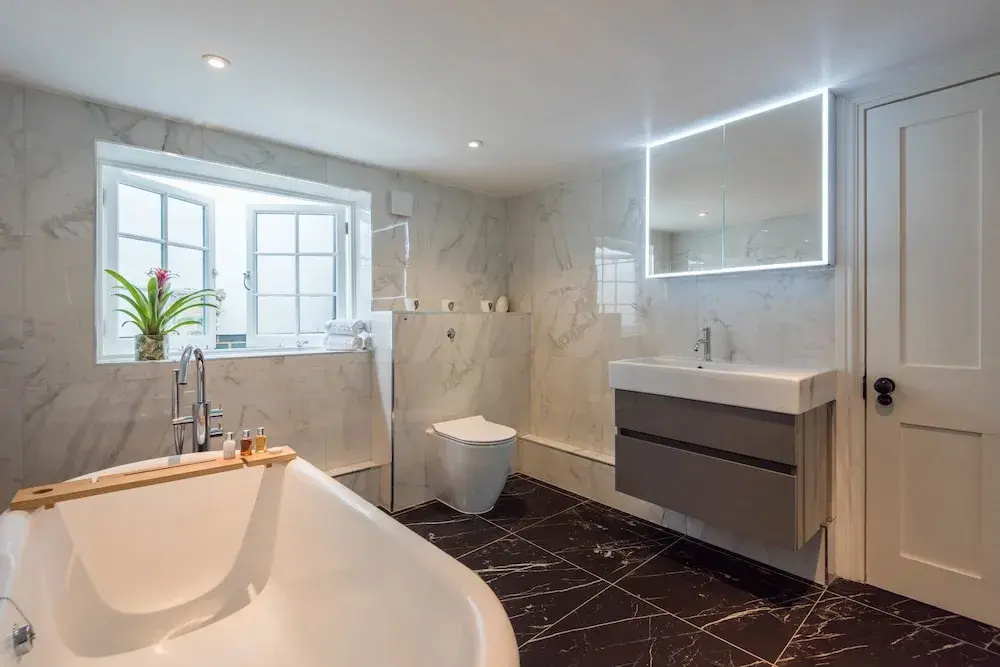Beautiful Chiswick Home With Garden