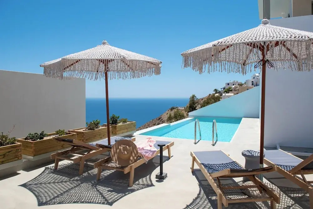 Althea Anafi Suites