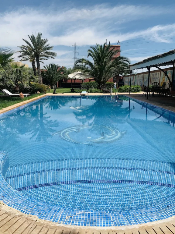 Equi Palace & SPA Near Aeroport