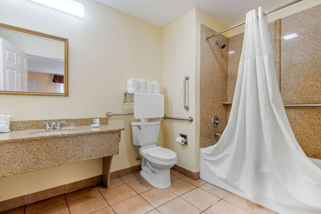 Quality Inn & Suites Lexington