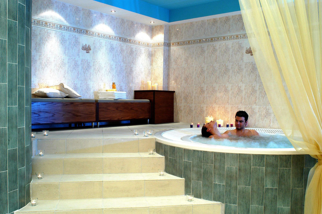 Aristoteles Holiday Hotel And Spa