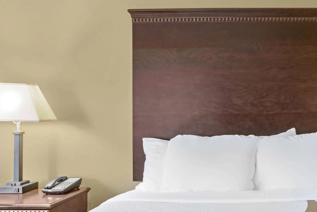 La Quinta by Wyndham Mobile Satsuma / Saraland