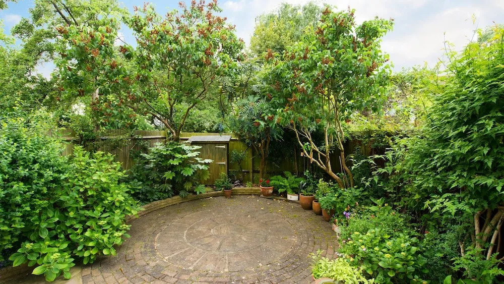 Beautiful 4BR Family Home in Leafy SE London