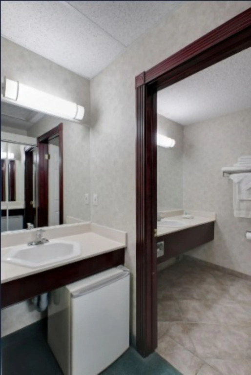 Ramada by Wyndham Nisku Edmonton Airport