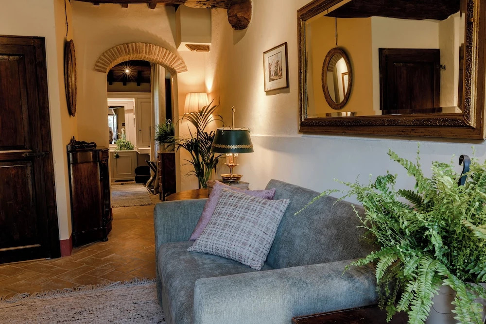 Equo Suites