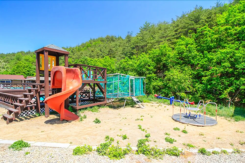 Yangyang Valentine Pension