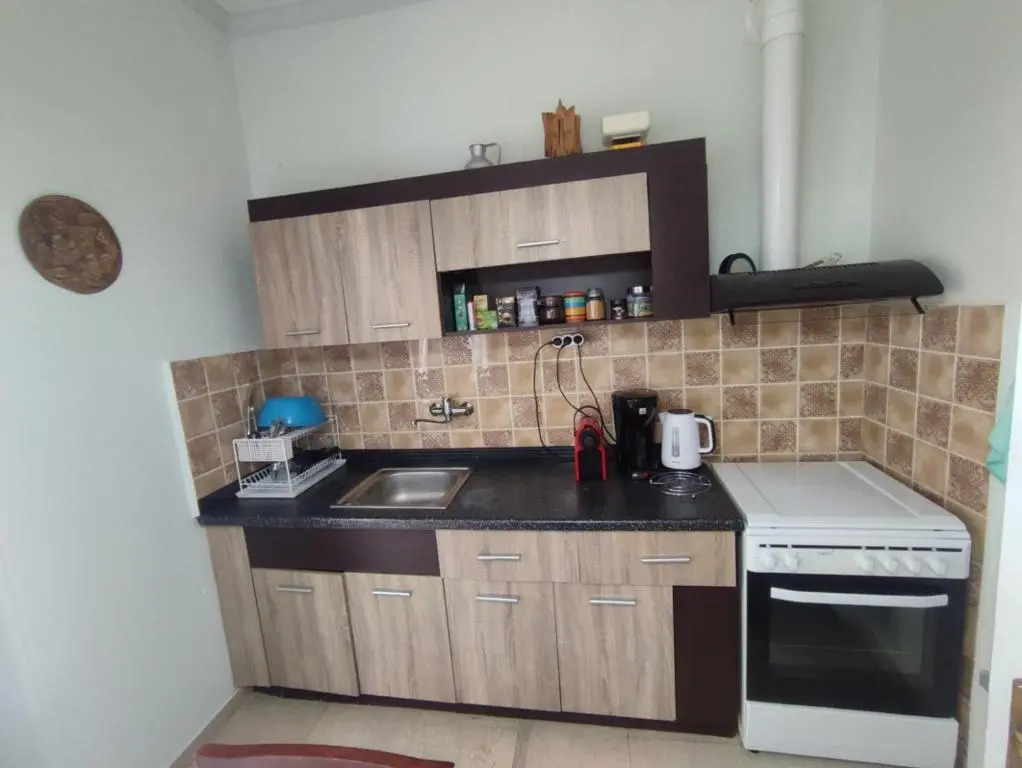 Apartment 110 sqm free parking
