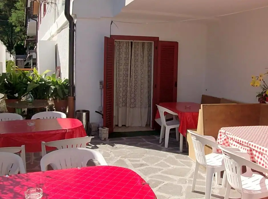 Pension Flora