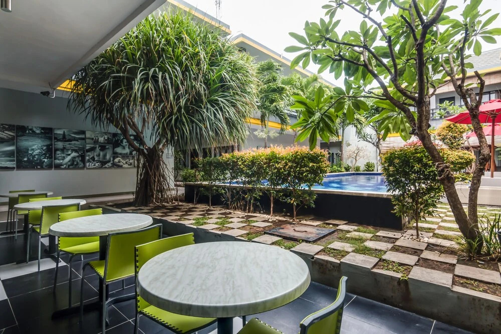 ZEN Rooms Legian Dewi Sri 2