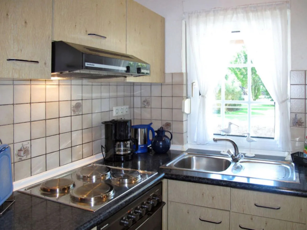 Apartment Alter Bahnhof by Interhome