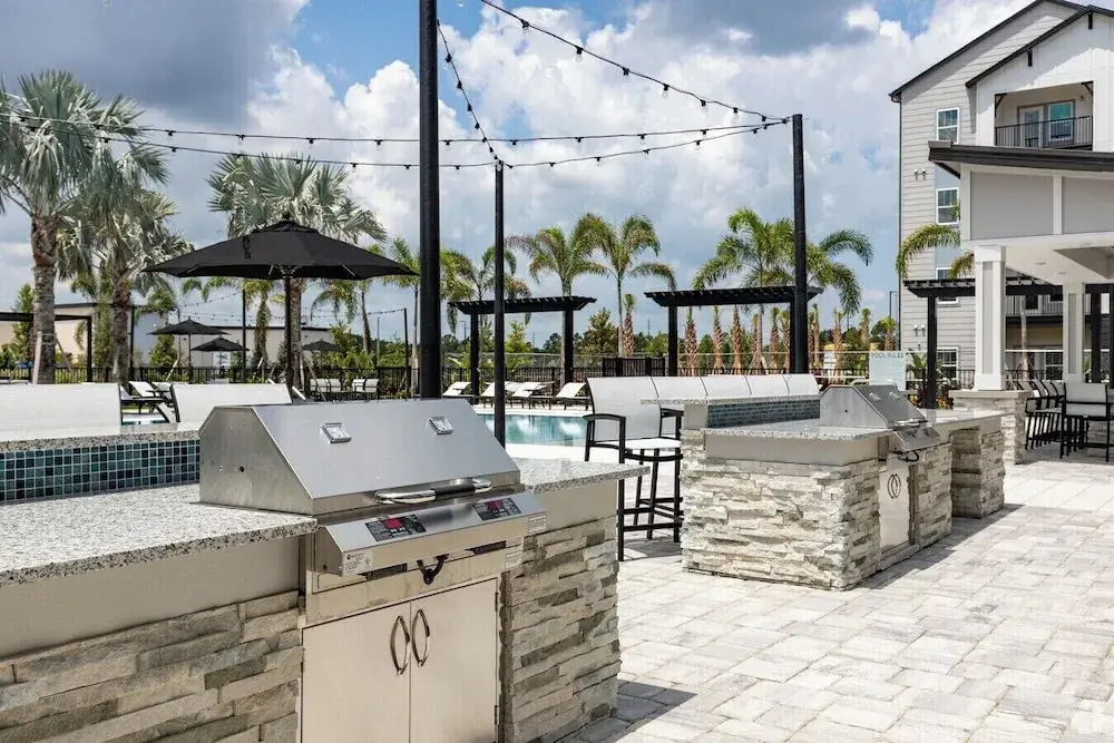 Adeline Apartments 15m to Parks, Pet Friendly, Free Parking by Heavenly Homes