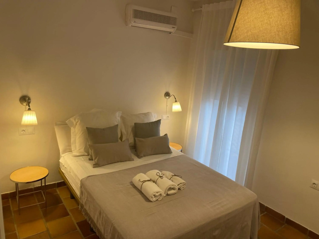 APARTAMENTOS TURISTICOS, PONCE DE LEON, Deluxe