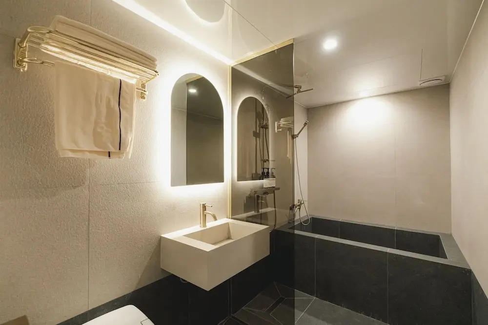 Brown Dot Hotel Andong Taehwa