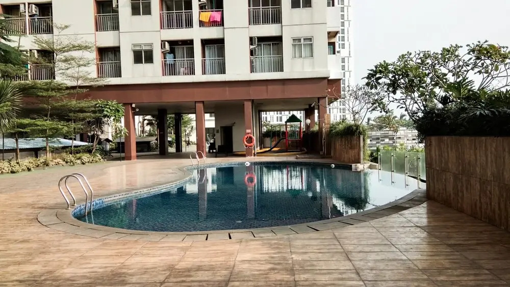 Modern And Tidy 1Br Serpong Greenview Apartment