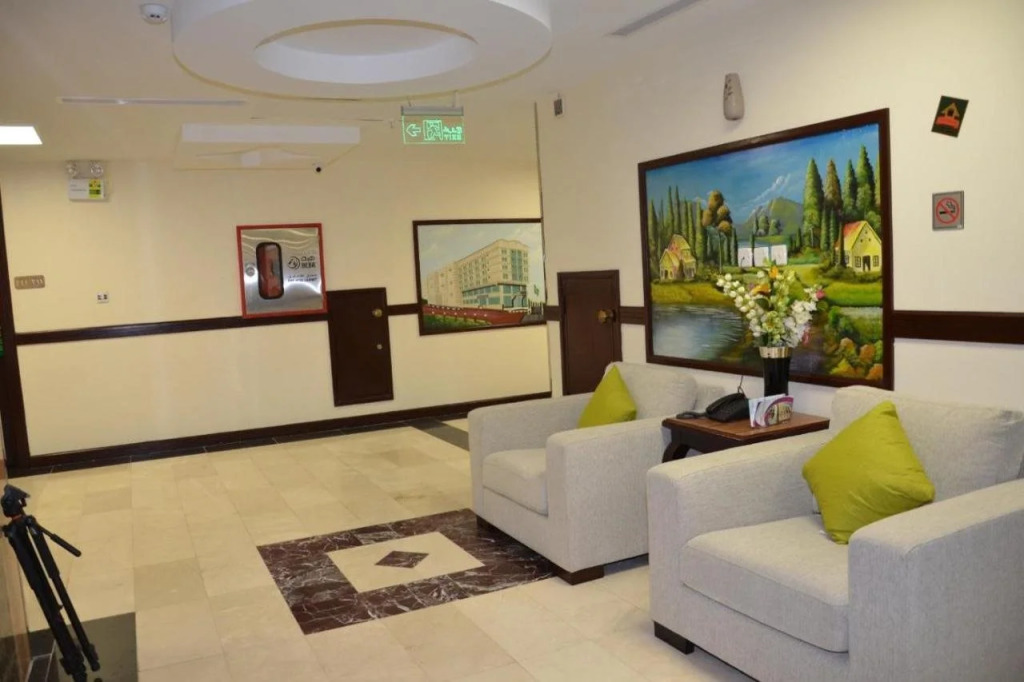 Golden Armada Hotel