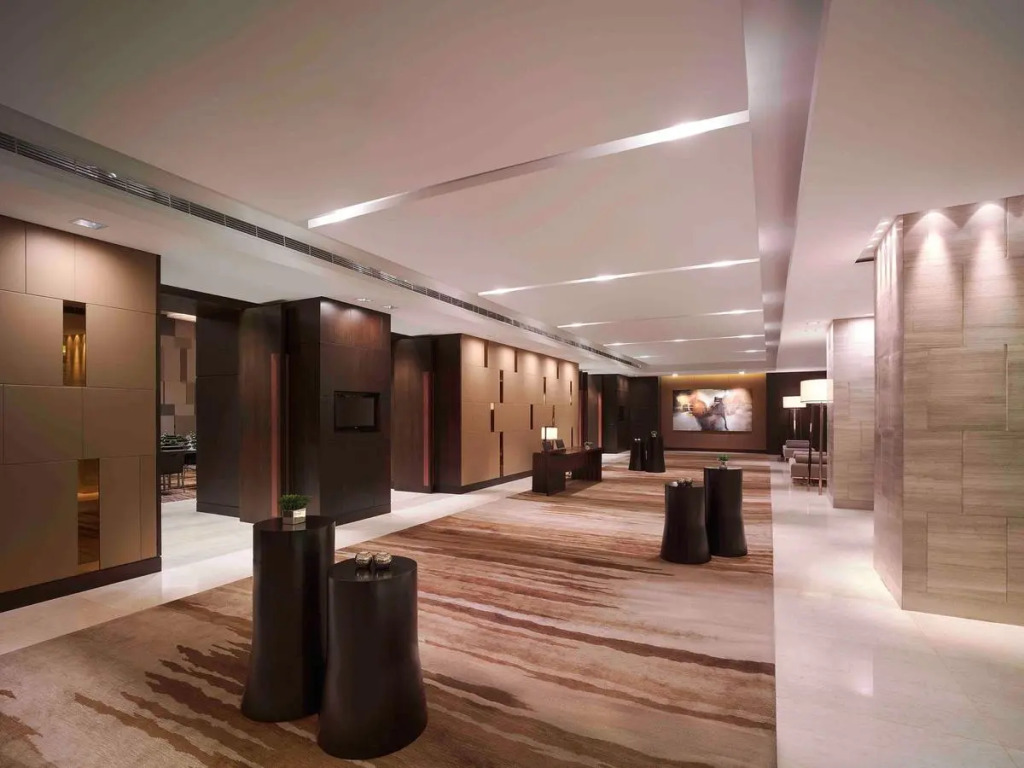 New World Makati Hotel, Manila