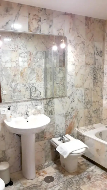 Apartment With 4 Bedrooms in Segovia, With Wifi