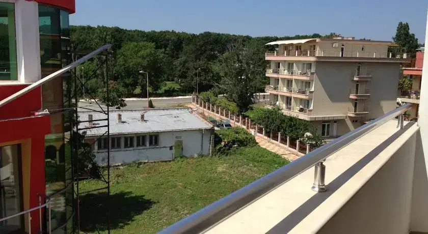 Sunshine Family Hotel