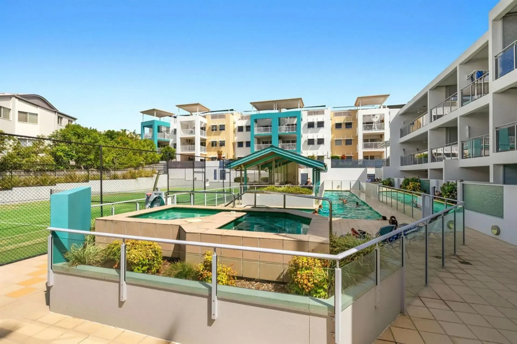 Unit 8 'Coolum Seaside', Coolum Beach