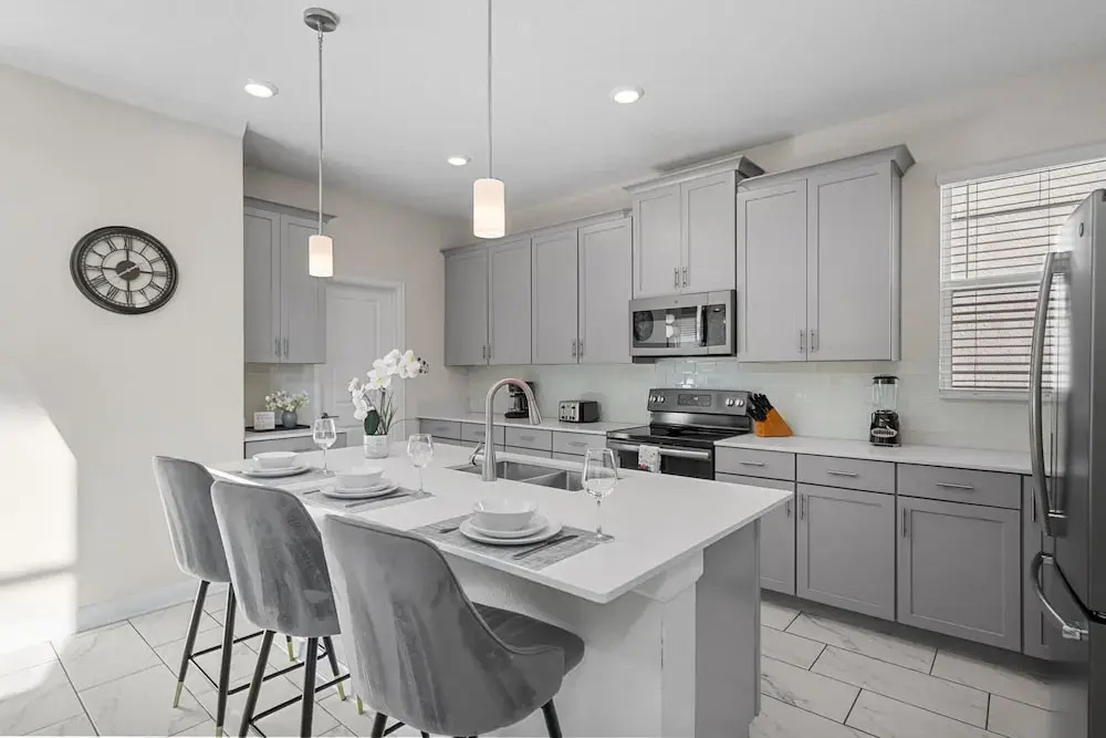 Chic 5bed Home Close to Disney Parks