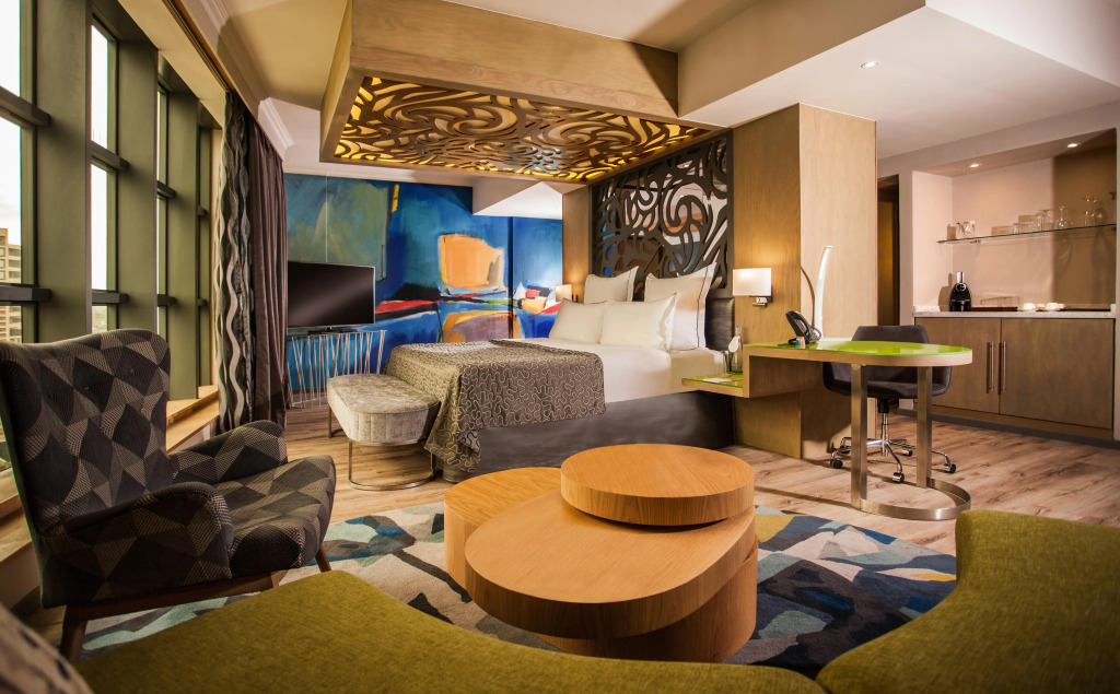 Hennessy Park Hotel
