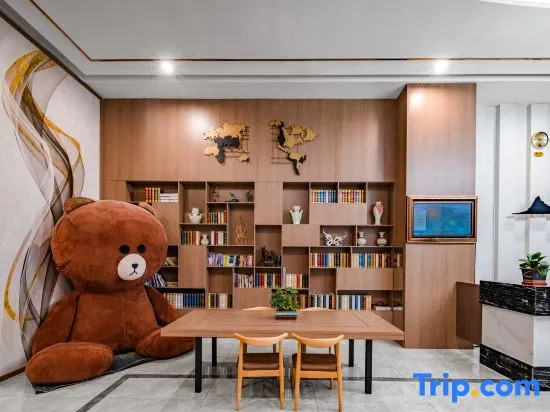 Kaitai Hotel (Yongcheng Jinbo Plaza Store)