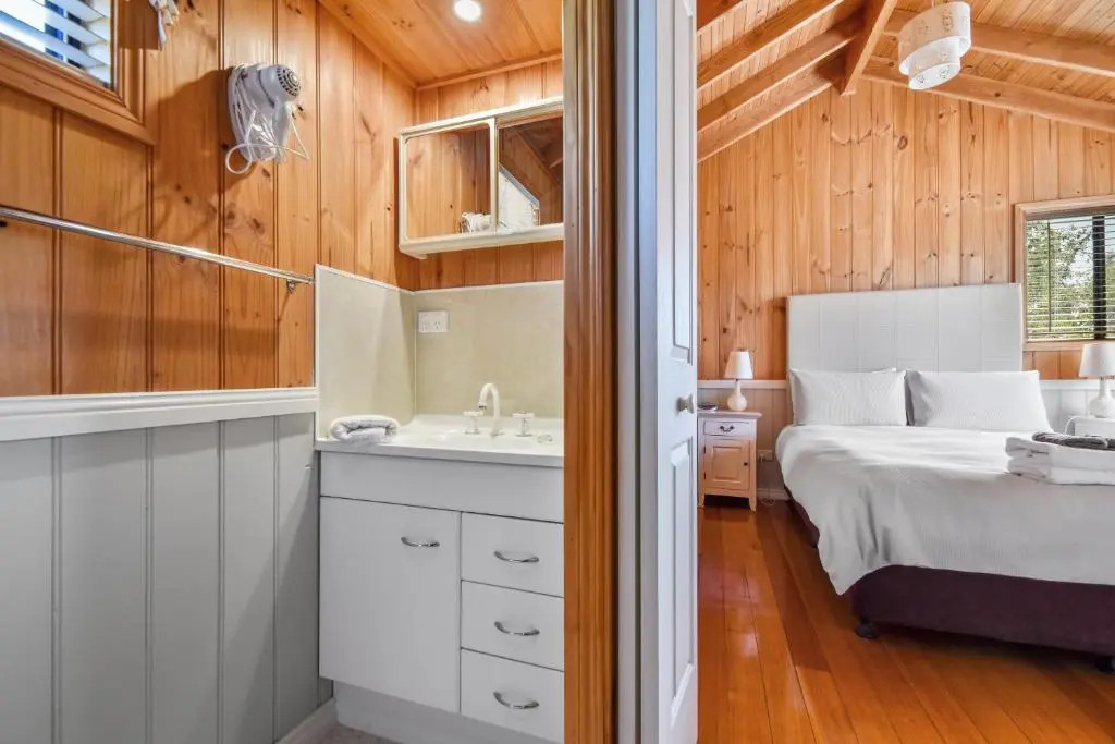 Hazelcreek Cottages
