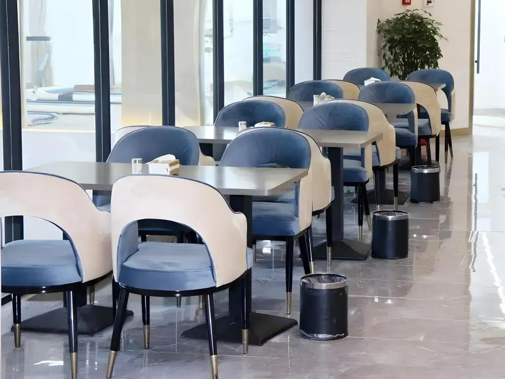 VX Hotel Lianyun Gang Guanyun Baichen Plaza