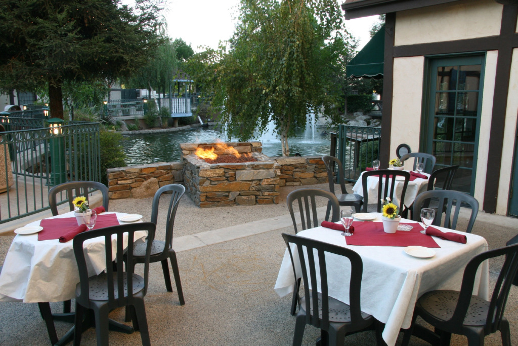 Holiday Inn Selma - Swancourt by IHG