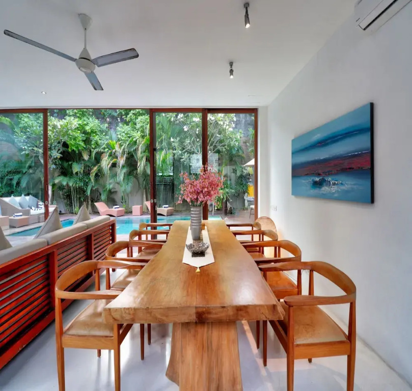 Beach Axis Villa, Seminyak