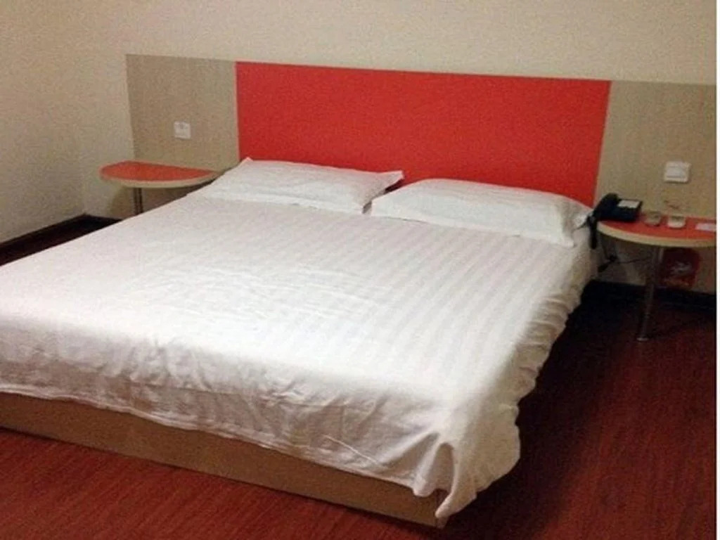 Motel 168 (Changsha Railway Station Metro Station)
