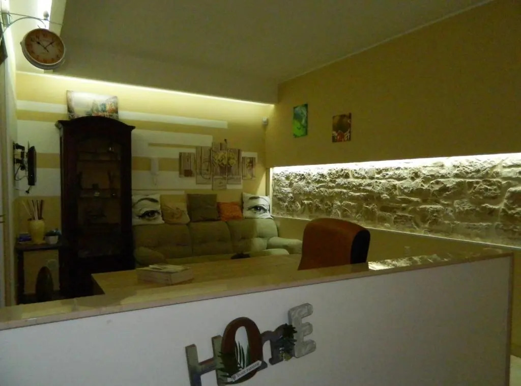 Torre Anna Historical Center Living