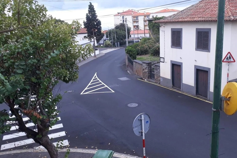 Apartment With one Bedroom in Caniço, With Wonderful sea View, Furnish