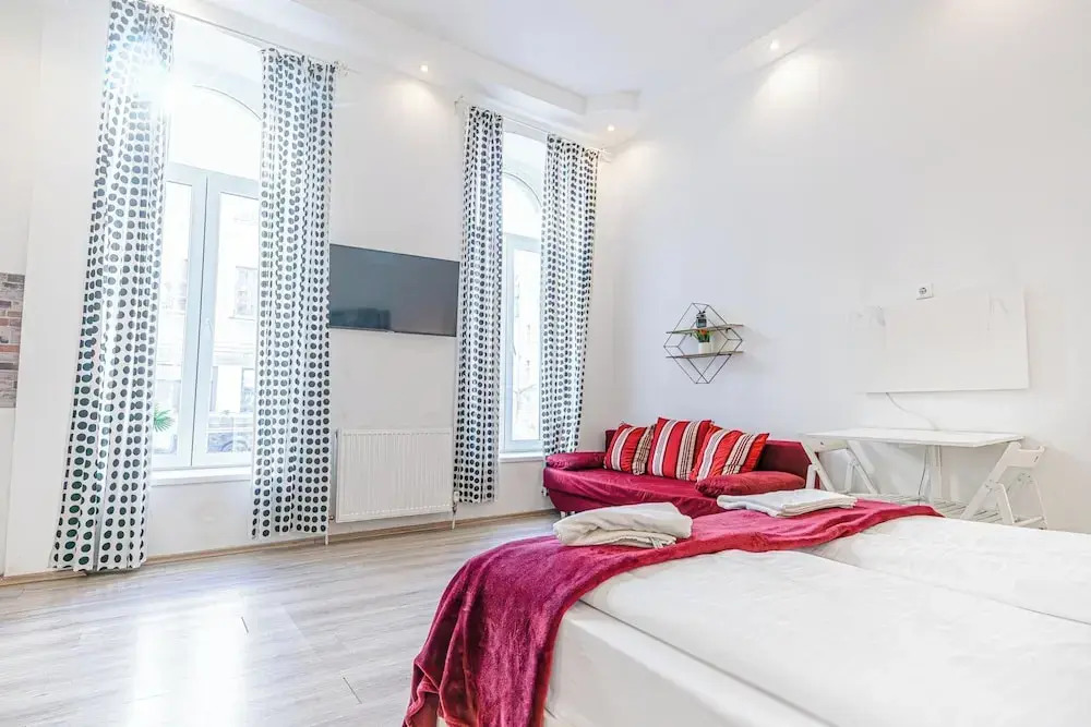 Family 2 Apts for 6P Stadthalle Area