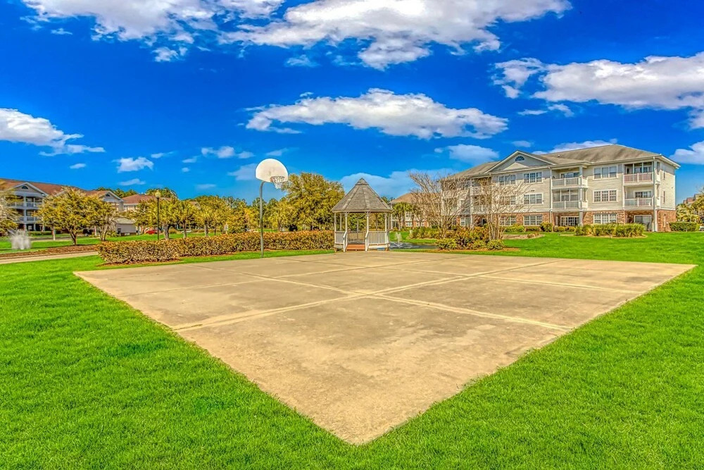Barefoot Resort Beach and Golf Escape!