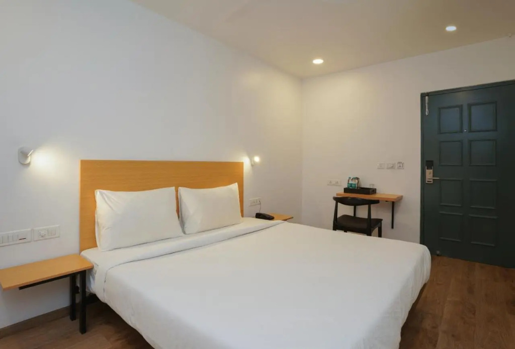 Uptown Hotel