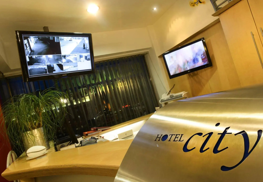 Hotel City