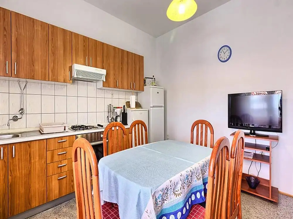 Apartment Lucija