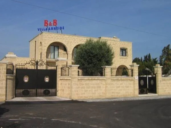 Villa Arneide bed and breakfast