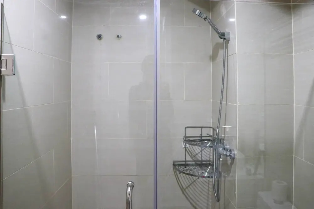 Elegant And Comfy 3Br Daan Mogot City Apartment