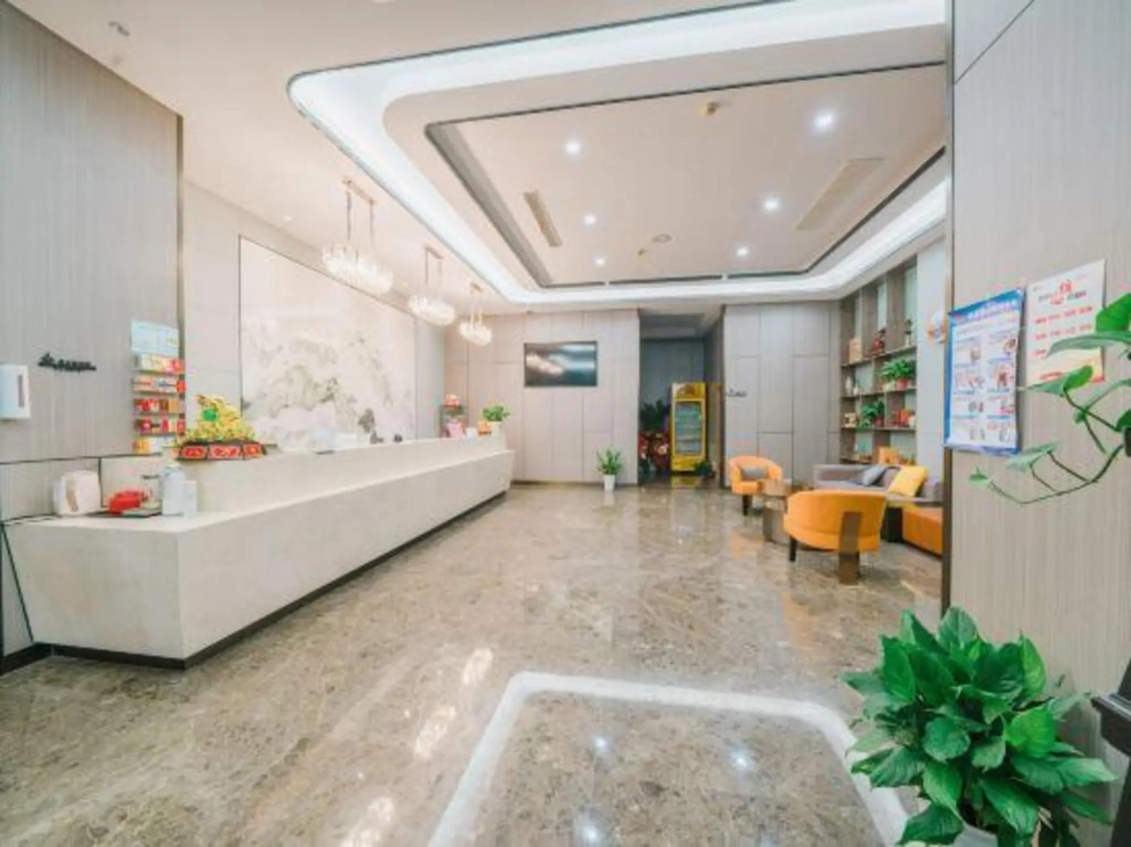 Tianjia Holiday Hotel (Nanjing Tianyin Avenue Metro Station Store)