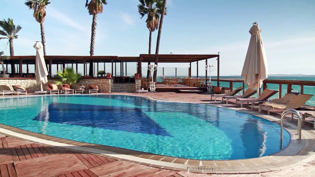 Maja Luxury Resort Hotel