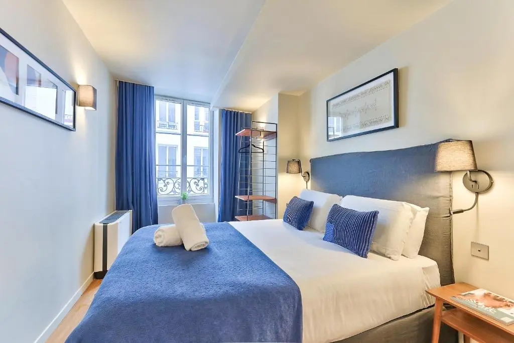 131 - Urban Brand New 110m2 Beautiful Flat in Montorgueil