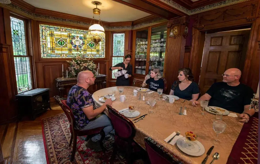Emig Mansion
